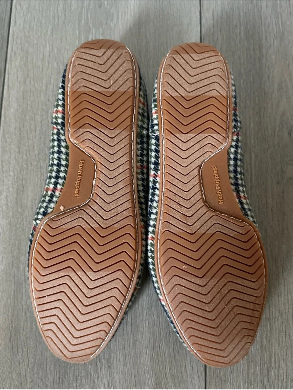 Hush Puppies timeless houndstooth